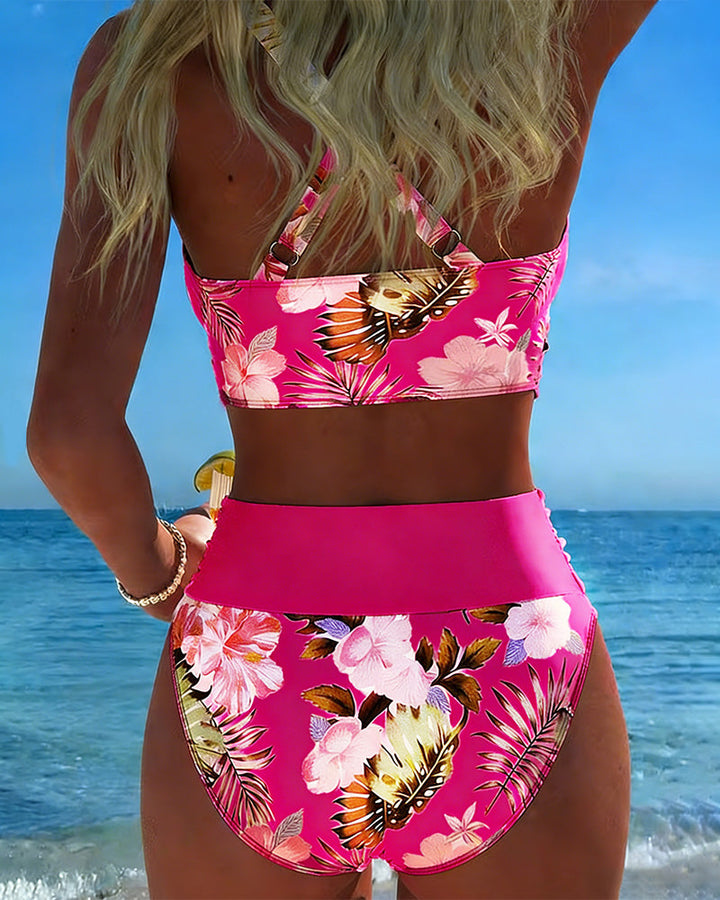 Costum de baie cu imprimeu floral contrastant și deschidere