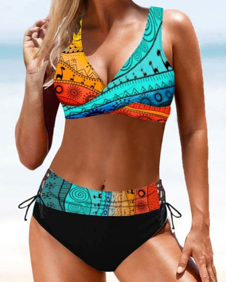Eva – Bikini colorat și vesel