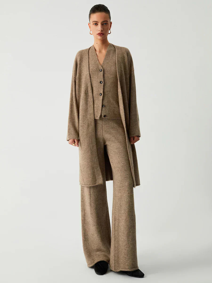 Cardigan lung din trei piese cu pantaloni casual
