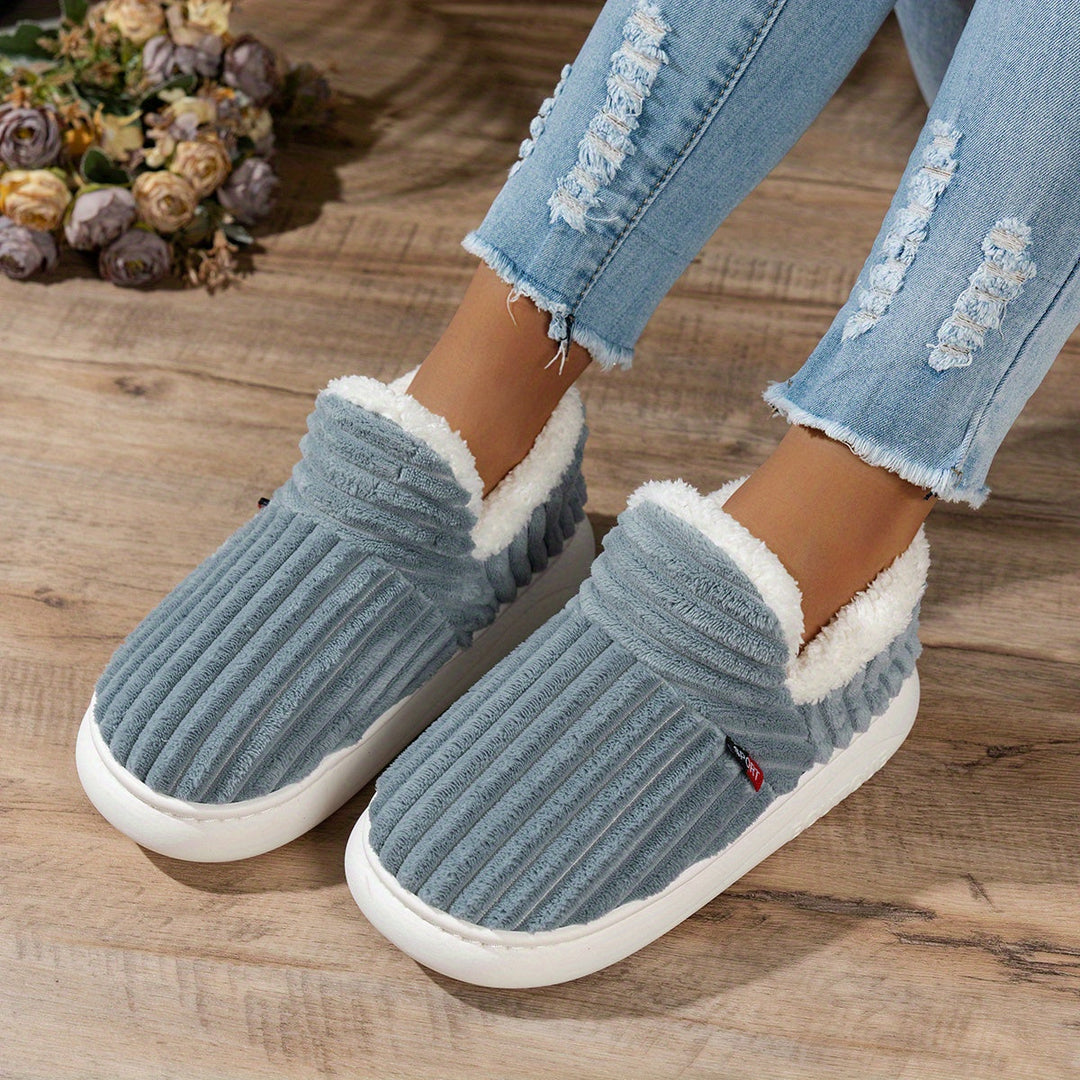 CozyStep – Papuci de casă pufoși