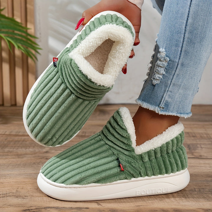 CozyStep – Papuci de casă pufoși