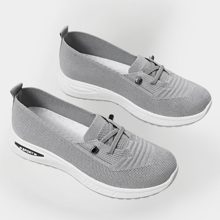Pantofi sport din material ușor și talpă flexibilă