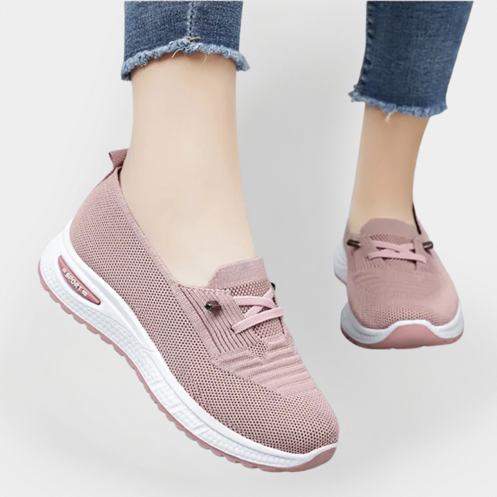 Pantofi sport din material ușor și talpă flexibilă