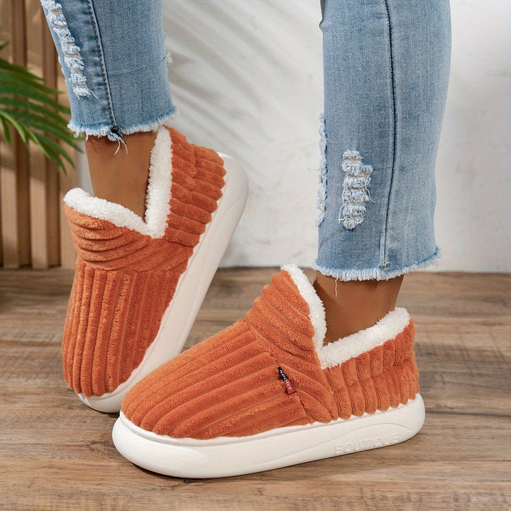 CozyStep – Papuci de casă pufoși