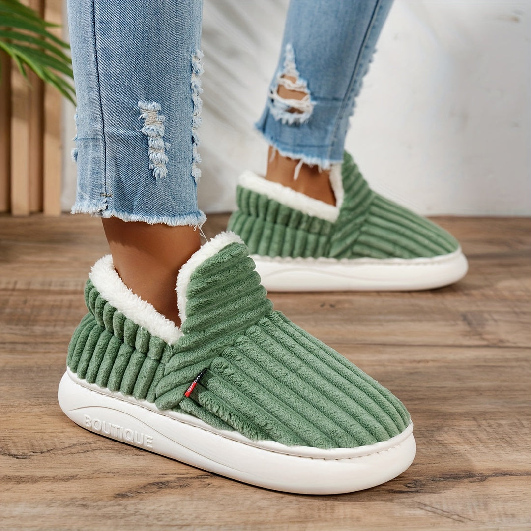 CozyStep – Papuci de casă pufoși