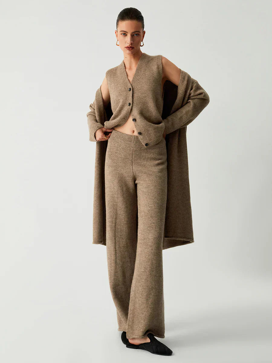 Cardigan lung din trei piese cu pantaloni casual
