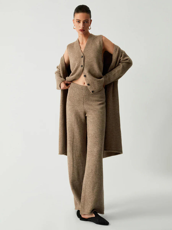 Cardigan lung din trei piese cu pantaloni casual