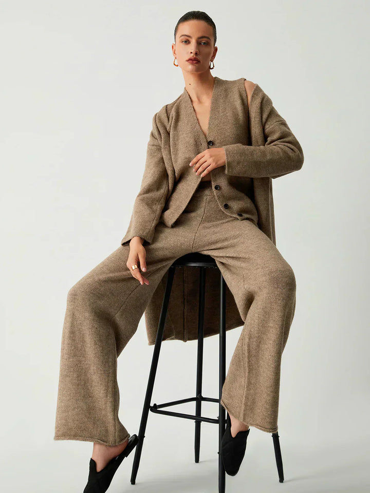 Cardigan lung din trei piese cu pantaloni casual