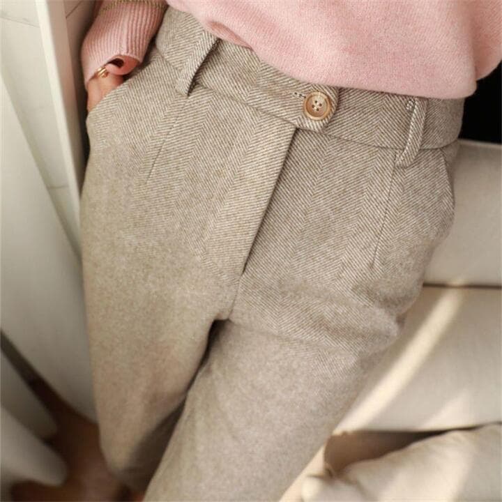Lea | Pantaloni plisati pentru femei