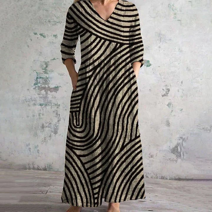 Belinda™ | Rochie maxi cu dungi și decolteu în formă de V