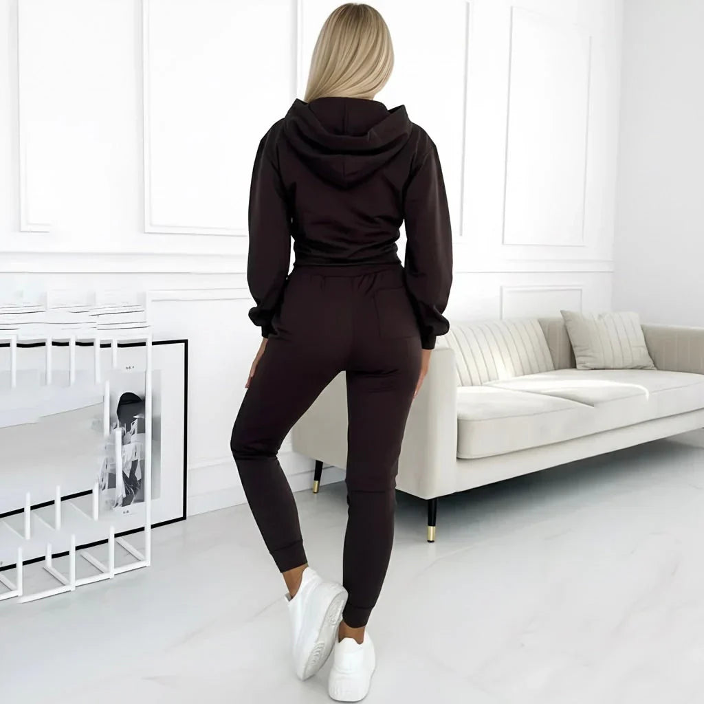Livia – Set Sport Elegant și Confortabil
