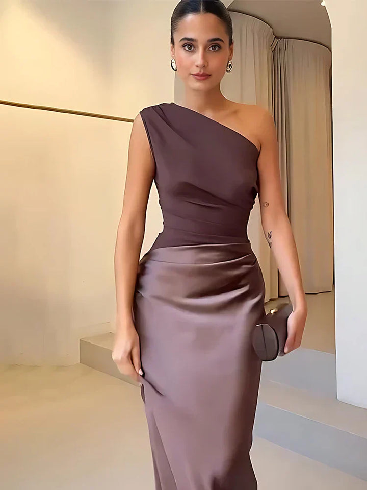 Sophia | Rochie Maxi din Satin cu Un Umăr