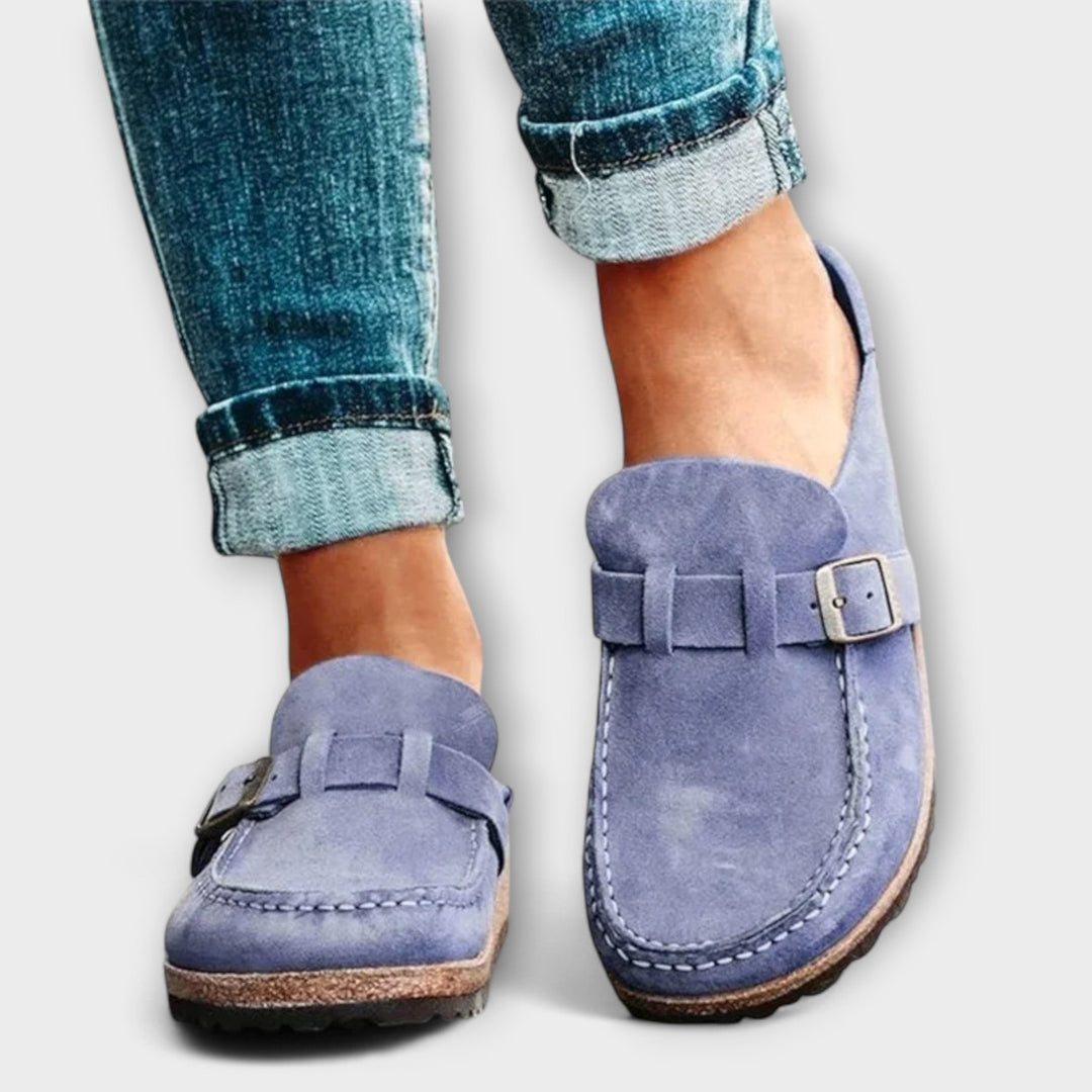 Mocasini ortopedici pentru femei cu cataramă decorativă