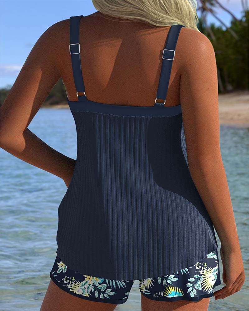 Lana® | Tankini cu dungi și șort de plajă din două piese