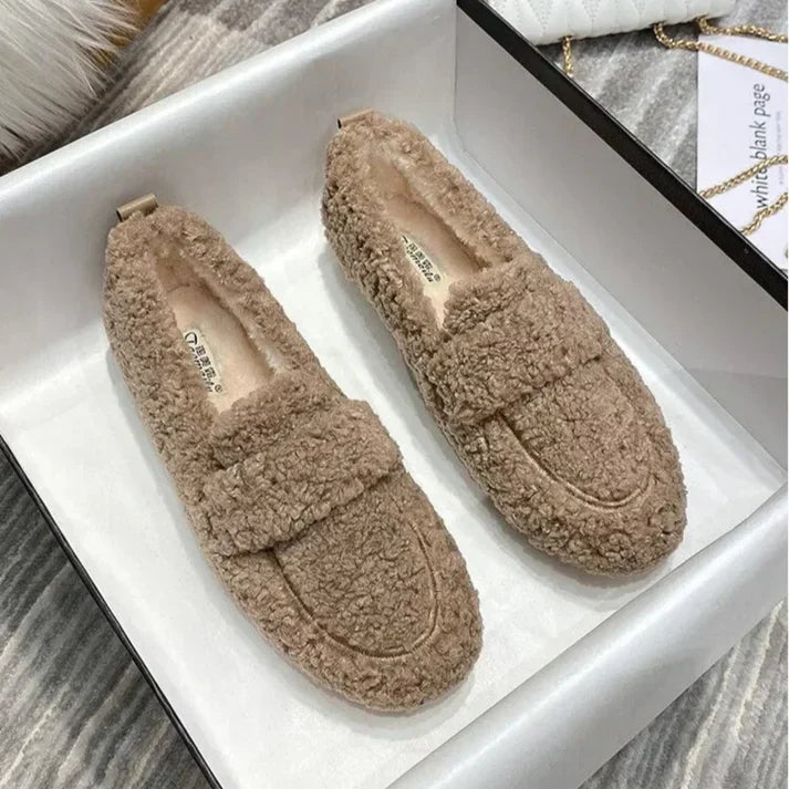 Solenne | Papuci eleganți și călduroși pentru acasă