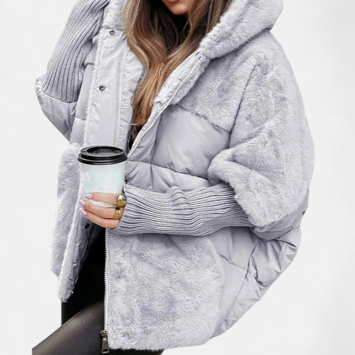 Gabriela - Jachetă Puffer Oversized cu Glugă și Patchwork